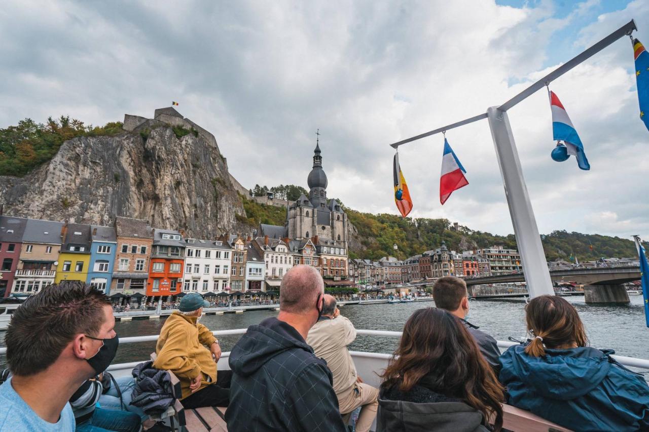 Gite De La Tour - Dinant Evasion Eksteriør billede